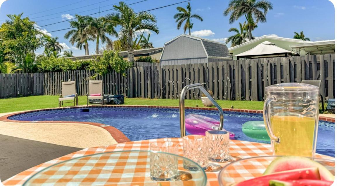 Amazing Home W Heated Pool 8 Mins To The Beach Lighthouse Point Exterior foto