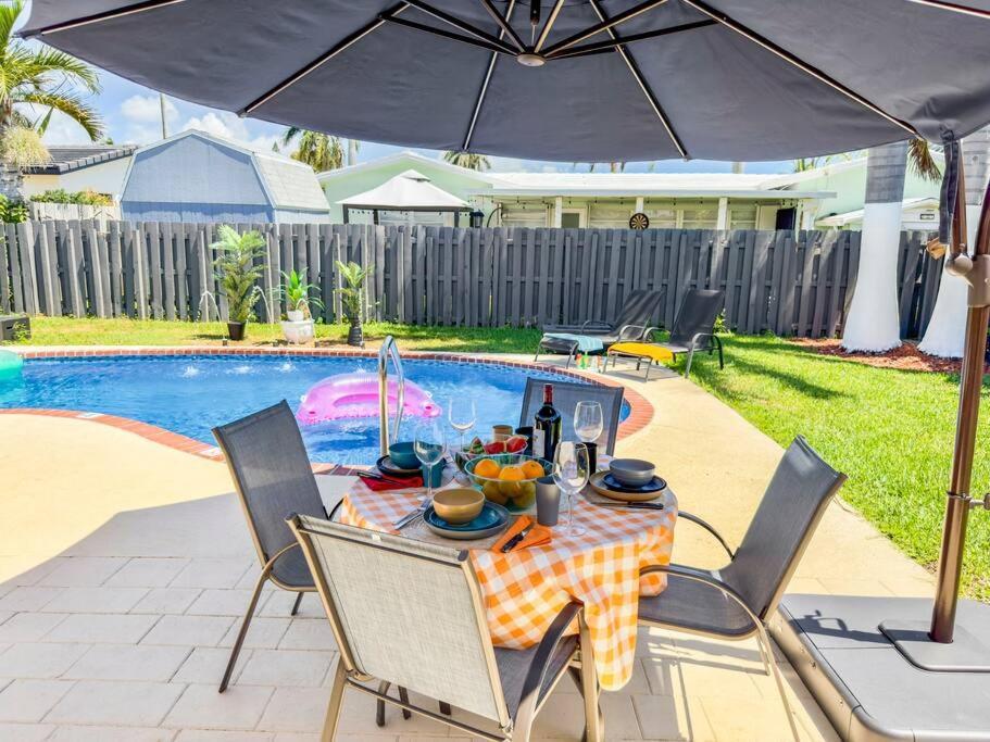 Amazing Home W Heated Pool 8 Mins To The Beach Lighthouse Point Exterior foto