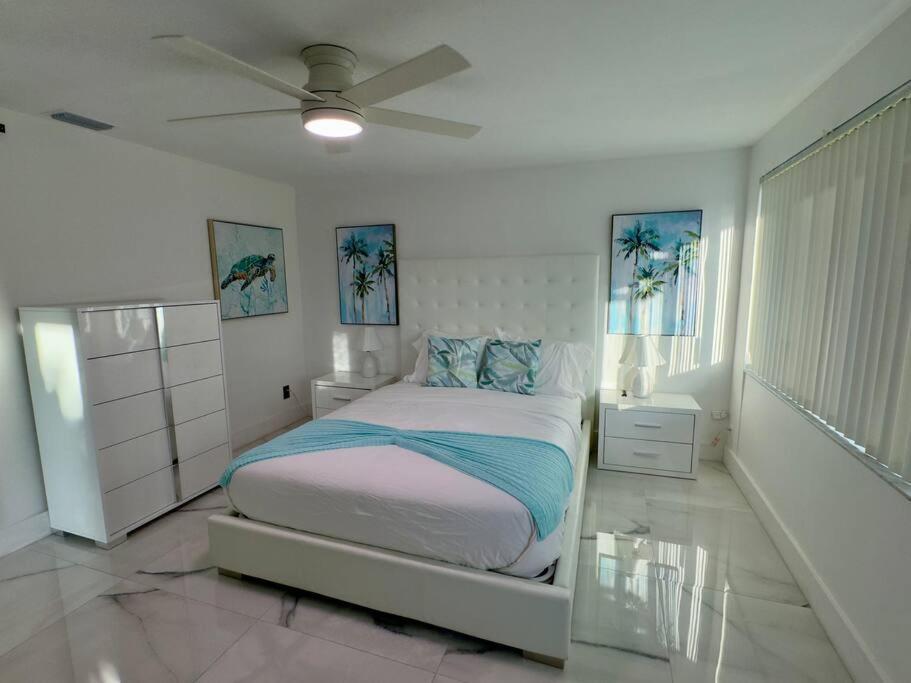 Amazing Home W Heated Pool 8 Mins To The Beach Lighthouse Point Exterior foto